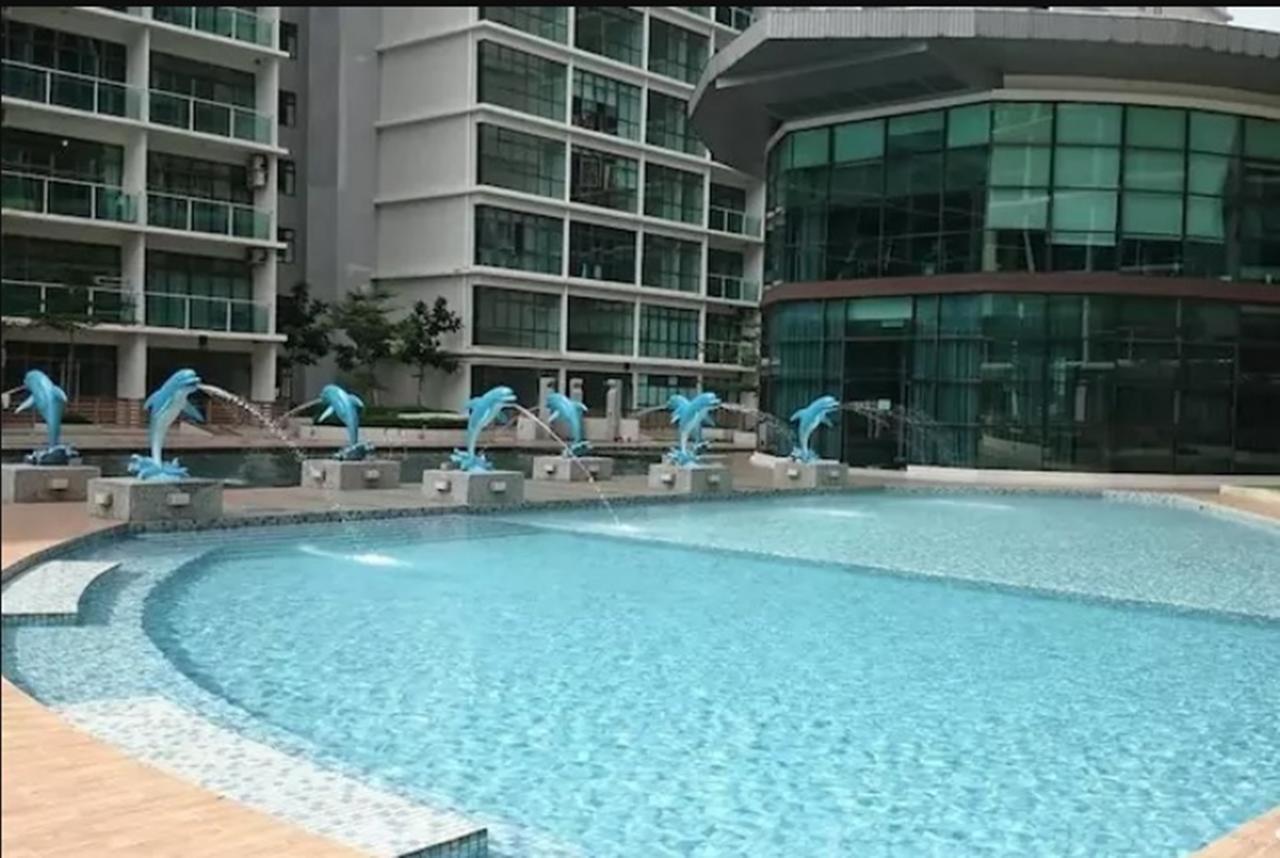 Palazio Service Apartment Johor Bahru Bagian luar foto